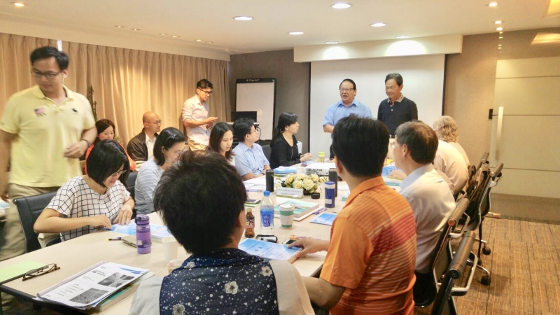 **福清營造公司-江正治董事長,講授「興建階段履約管理」