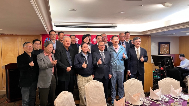 **理監事大合照